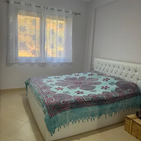 Apartman Avlorable *